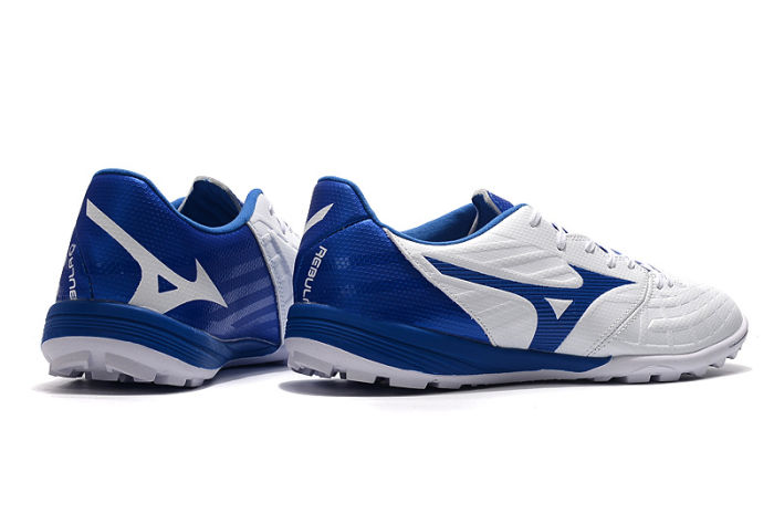 Rebula 3 TF Football Shoes