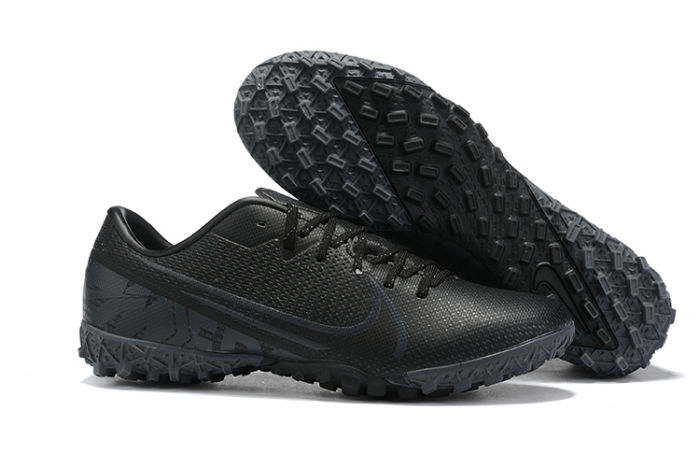 Mercurial Vapor 13 Academy TF Football Shoes