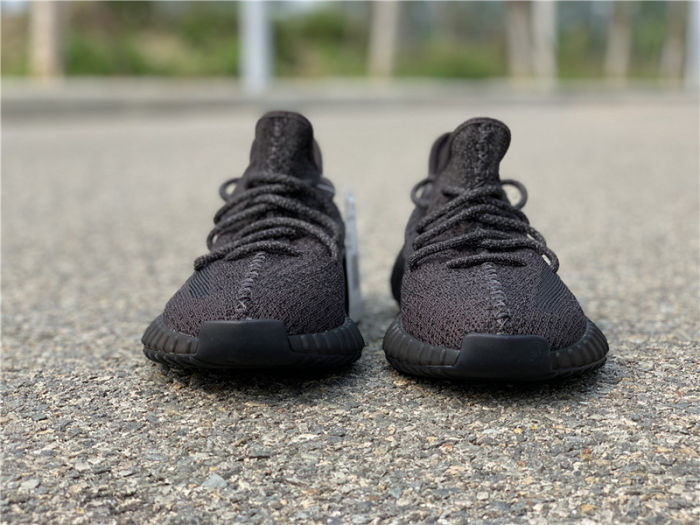 Adidas Yeezy Boost 350 V2“ Black by shootjerseys