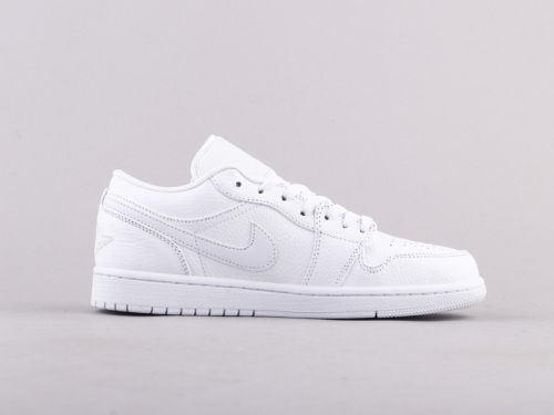 NIKE Air Jordan 1 Pure white by aclotzone