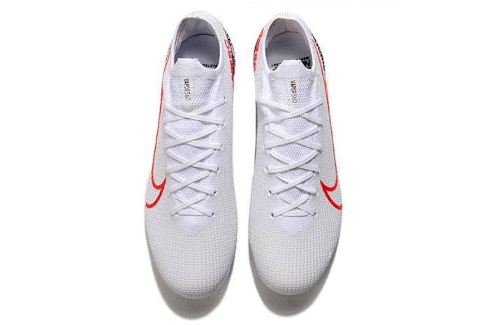 Mercurial Vapor XIII Elite FG Football Shoes
