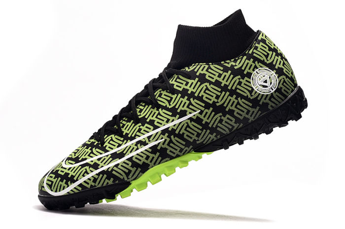 Mercurial Vapor 13 TF Football Boots