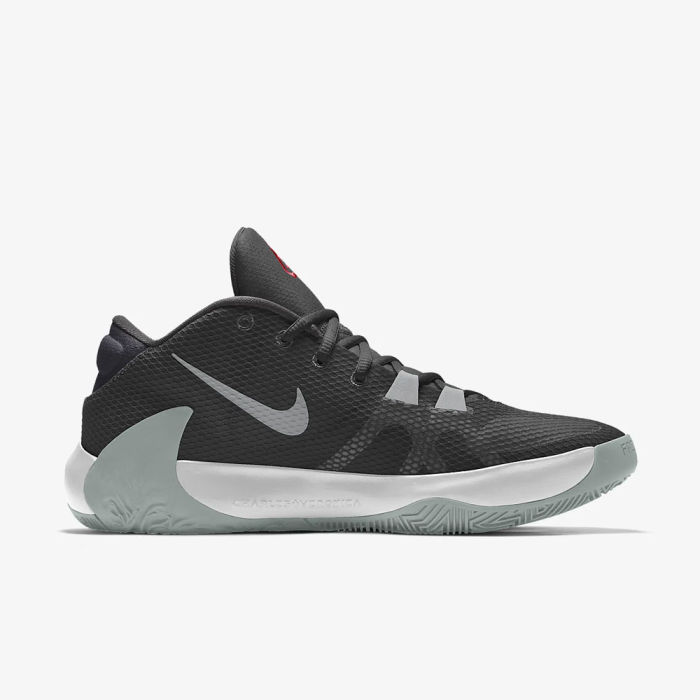 Zoom Freak 1  (Classics)