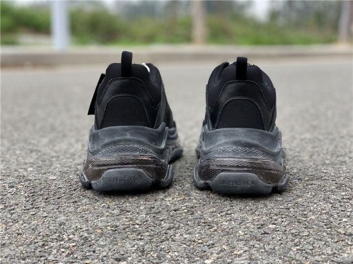 Balenciaga Triple-S Sneaker black