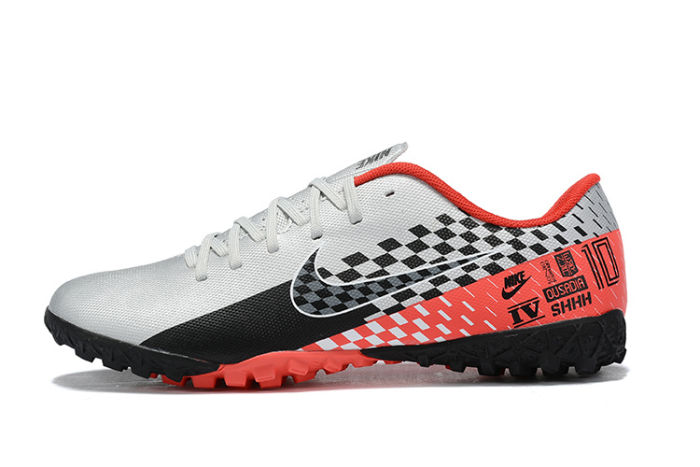 Mercurial Vapor 13 Academy TF Football Shoes