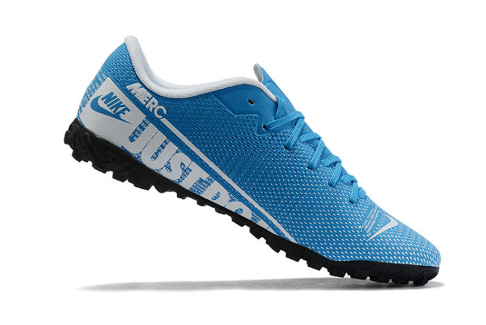Mercurial Vapor 13 Academy TF Football Shoes
