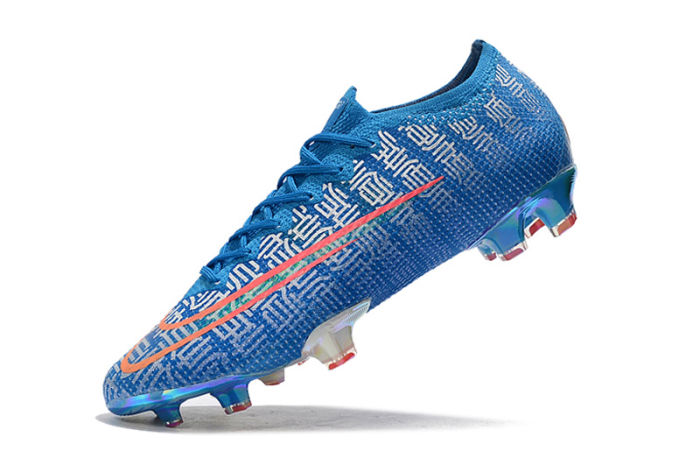 Mercurial Vapor 13 Elite CR7 Flyknit 360 FG Football Shoes