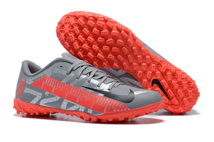 Mercurial Vapor XIII Academy TF Football Shoes