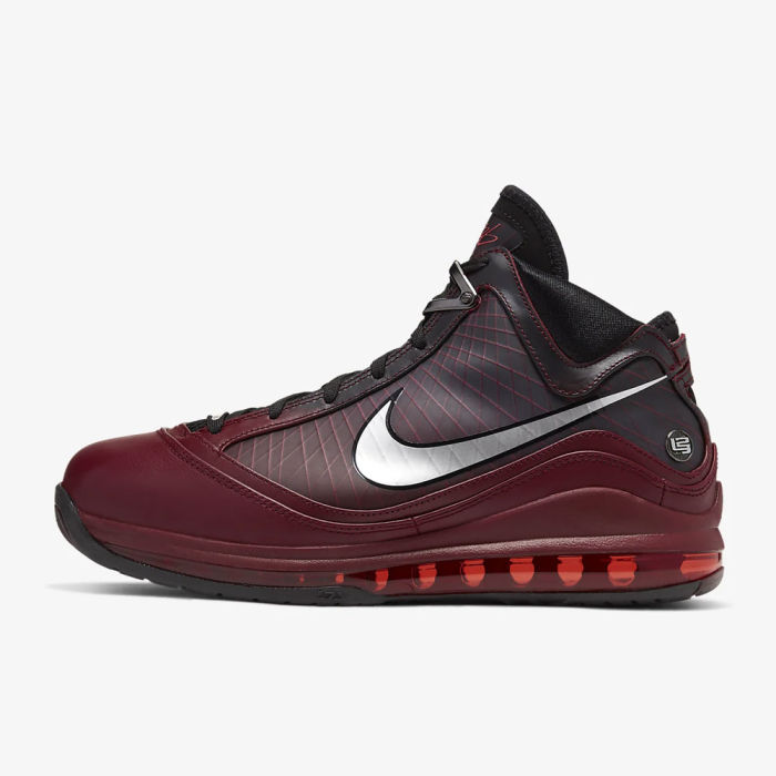 LeBron 7
