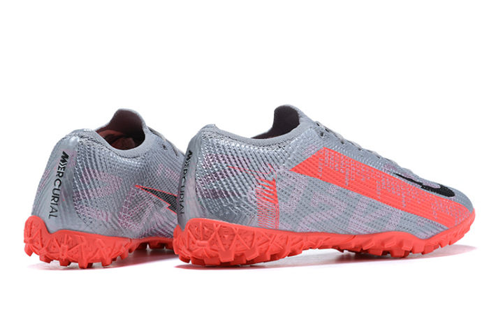 Mercurial Vapor XIII Elite TF Football Shoes