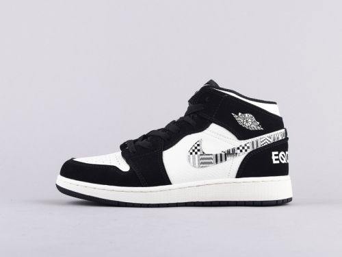 NIKE Air Jordan 1 mid Black month by aclotzone
