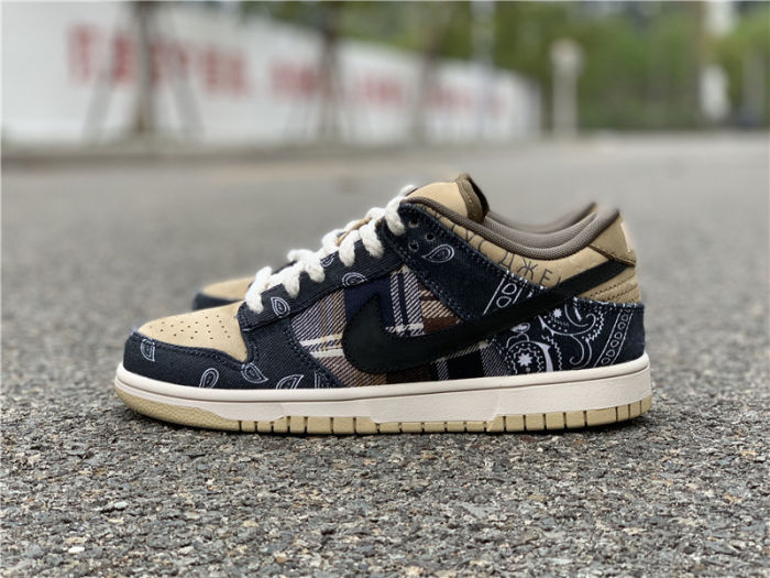 Travis Scott x Nike SB Dunk Low by shootjerseys
