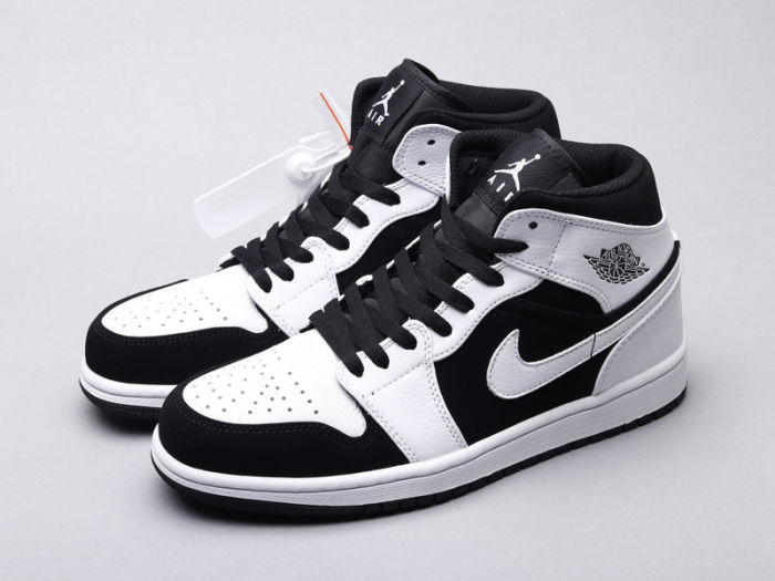 NIKE Air Jordan 1 mid panda by aclotzone