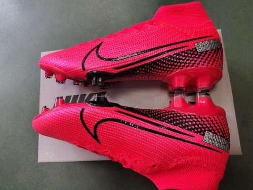 Superfly 7 Elite SE FG Football Boots