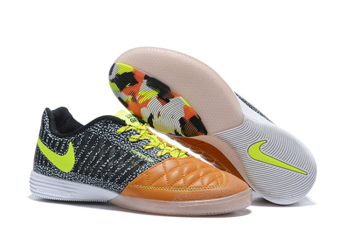 Lunar Gato II MD IC Football Shoes NK003