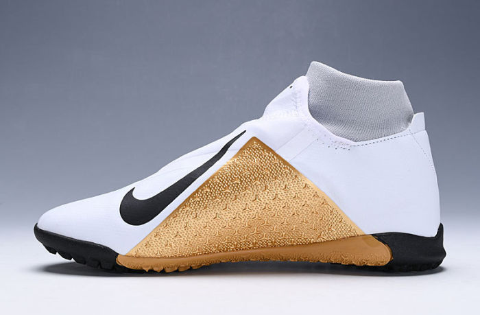Phantom VSN Elite DF TF Football Boots
