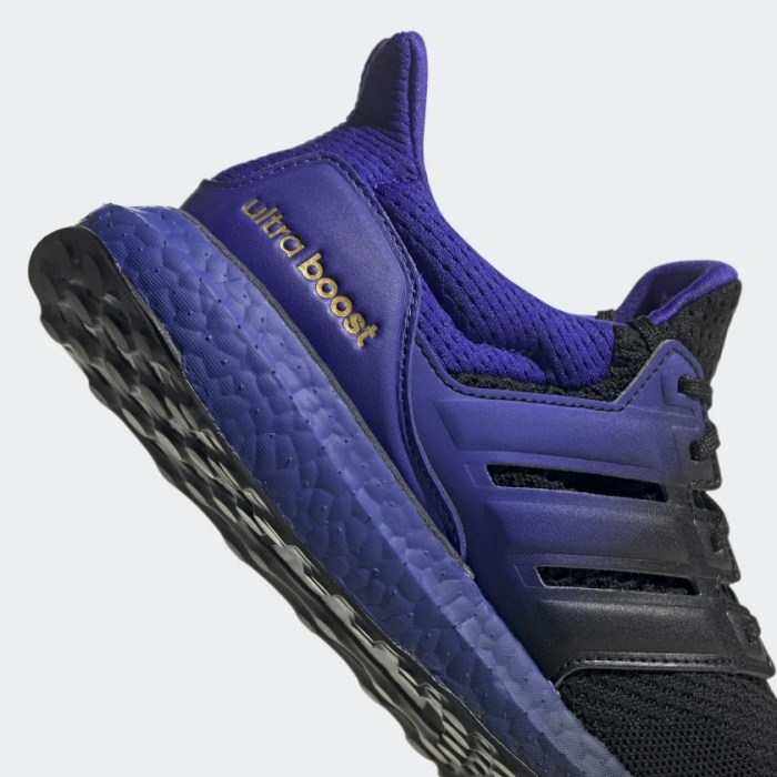 ULTRABOOST DNA SHOES