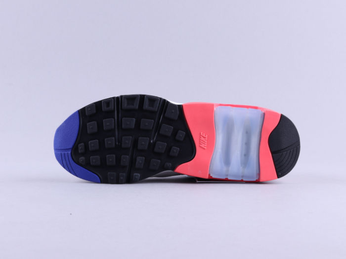 max180 White blue red by aclotzone
