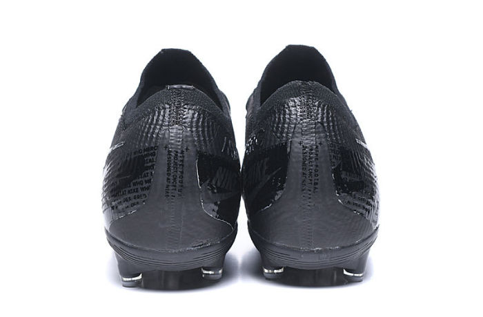 Mercurial Vapor XIII Elite 360 AG Football Shoes