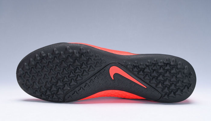 Phantom VSN Elite DF TF Football Boots
