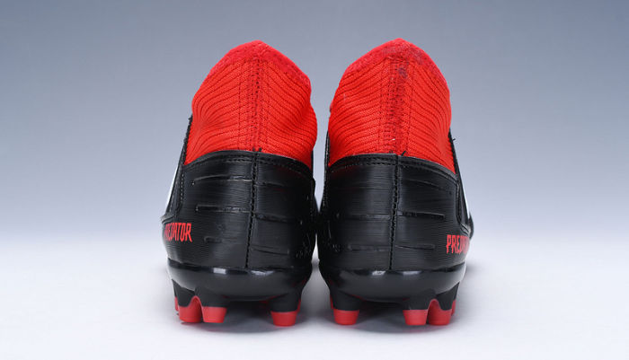 Predator 19.3 AG Football Boots