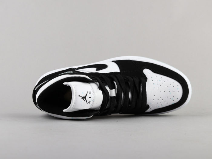 NIKE Air Jordan 1 Nocturnal light by aclotzone