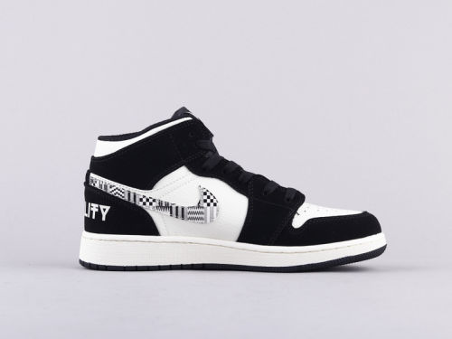 NIKE Air Jordan 1 mid Black month by aclotzone