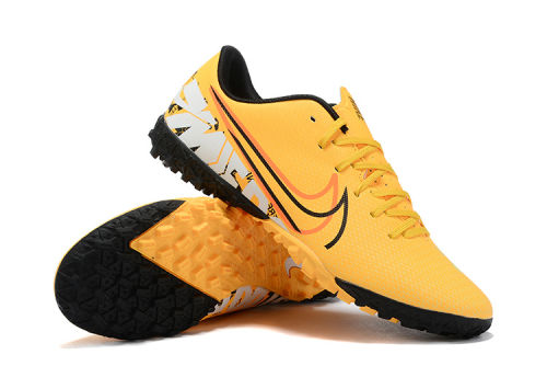 Mercurial Vapor 13 Academy TF Football Shoes