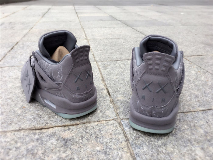 qrcode KAWS x Air Jordan 4 “Cool Grey”by shootjerseys