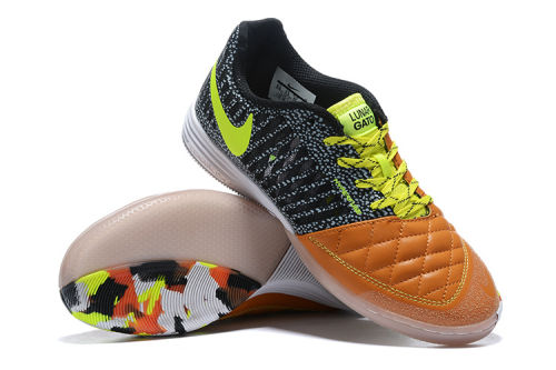 Lunar Gato II MD IC Football Shoes NK003