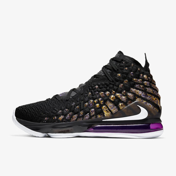 LeBron 17