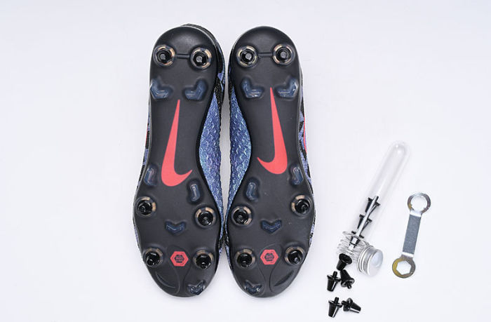Phantom VSN Elite DF SG Football Boots