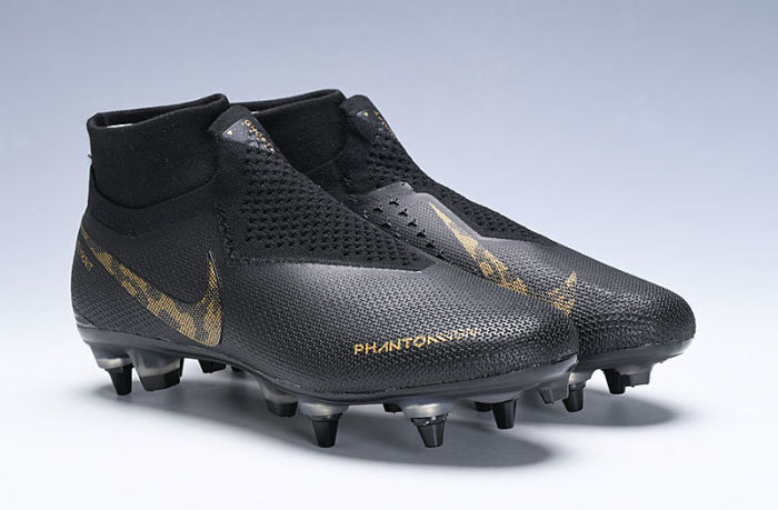 Phantom VSN Elite DF “Black Lux” SG Football Boots