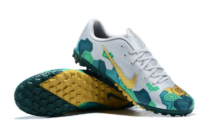 Mercurial Vapor XIII Academy TF Football Shoes