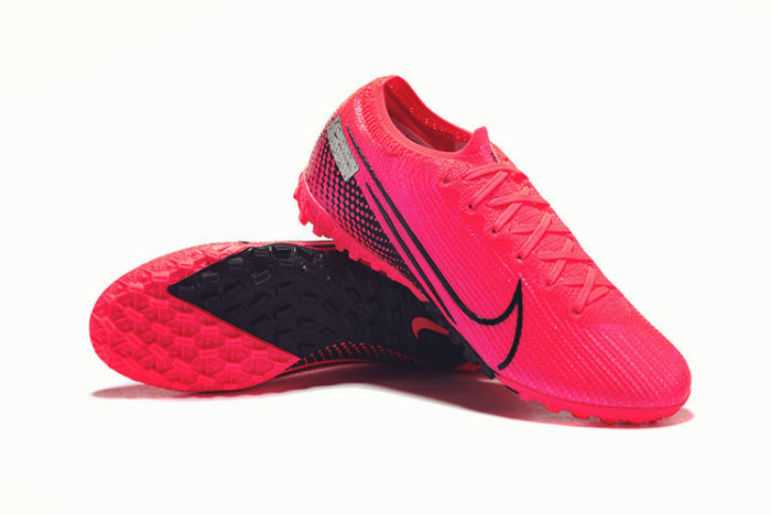 Mercurial Vapor XIII Elite TF Football Shoes