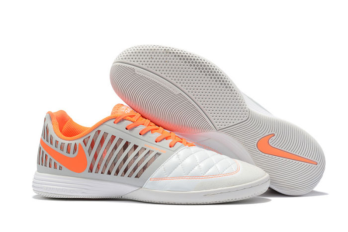 Lunar Gato II MD IC Football Shoes NK014