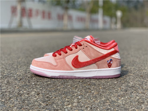 StrangeLove x Nike SB Dunk Low SB by shootjerseys