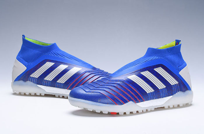 Predator 19 TF Football Boots