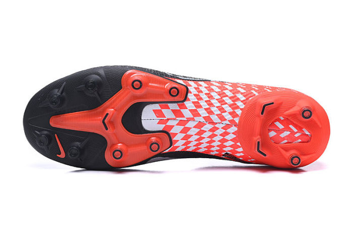 Vapor 13 Elite NJR Flyknit 360 AG Football Shoes
