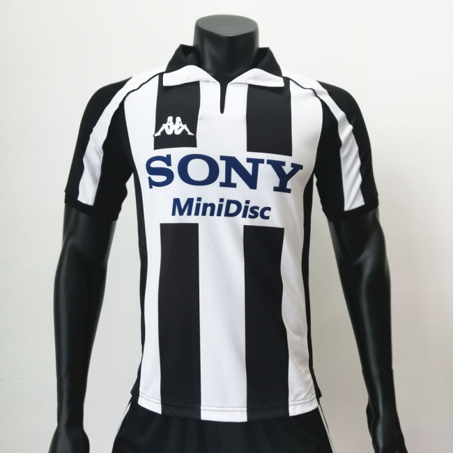 Juventus 1997/1998 Home Retro Soccer Jerseys