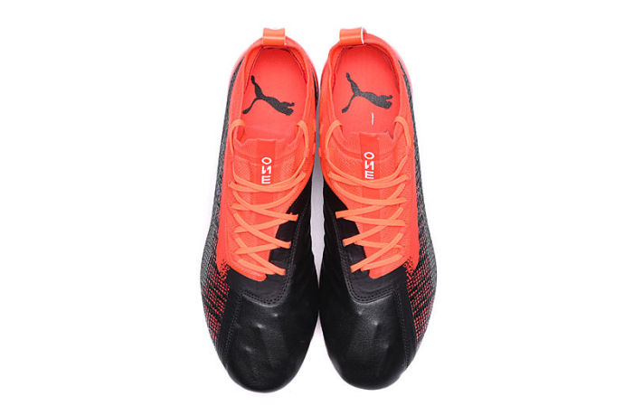 One 5.1 FG∕AG Football Boots