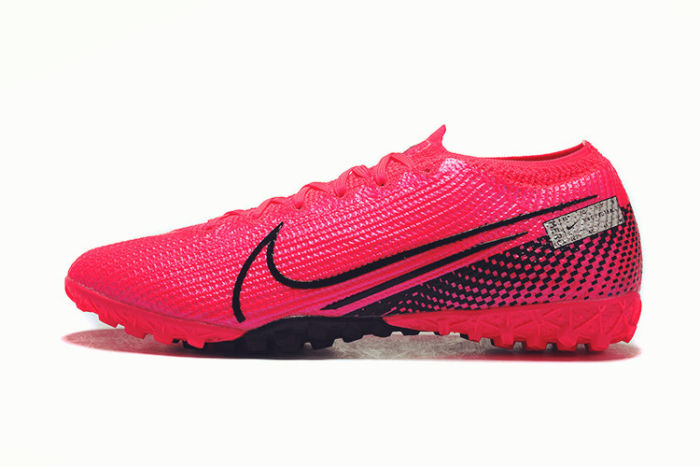 Mercurial Vapor XIII Elite TF Football Shoes