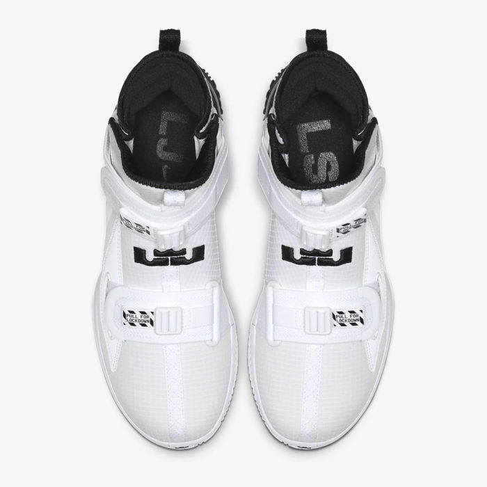 LeBron Soldier 13 SFG (Team)