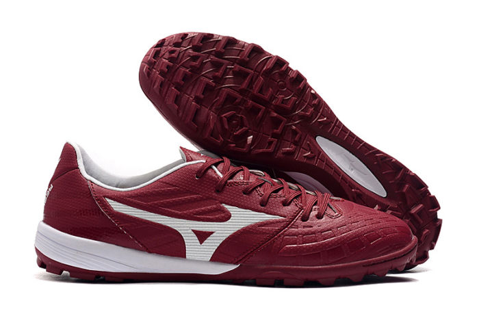 Rebula 3 TF Football Shoes