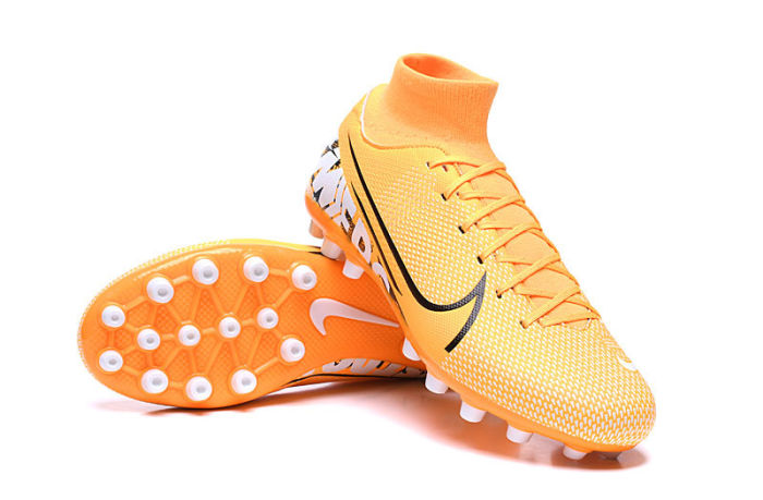 Superfly 7 Academy CR7 AG Football Boots