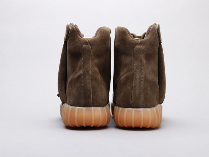 adidas Yeezy 750 Brown raw rubber by aclotzone