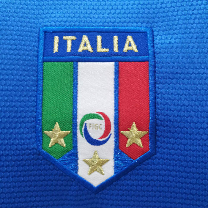 Italy 2006 Home Retro Soccer Jerseys