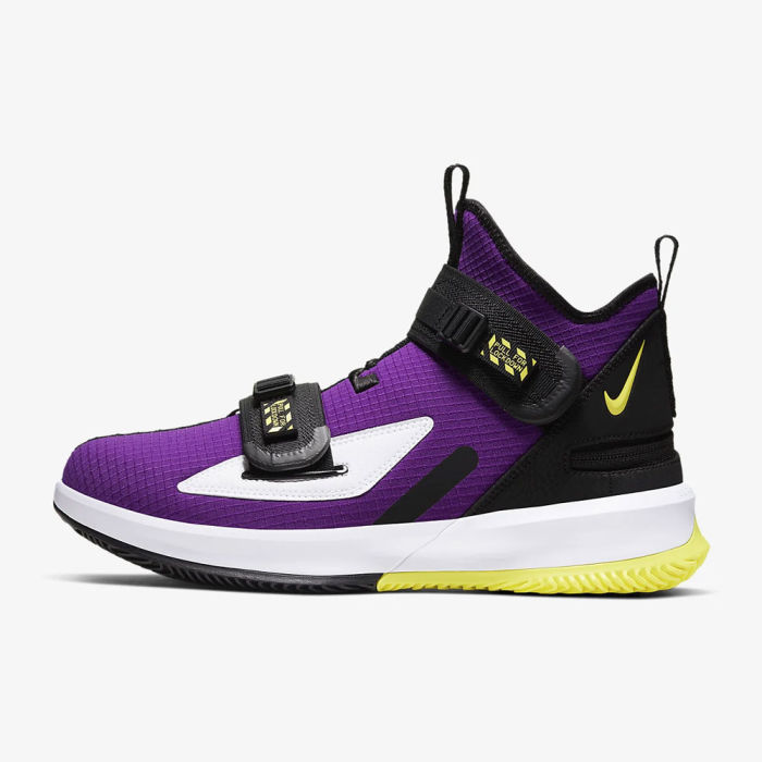 LeBron Soldier 13 FlyEase