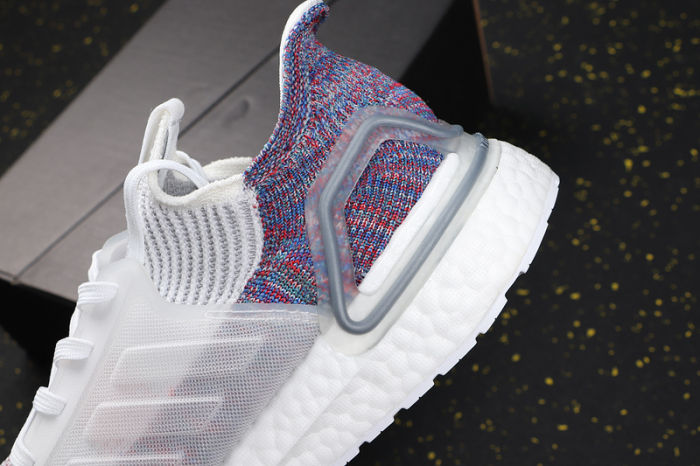 UltraBOOST 19W