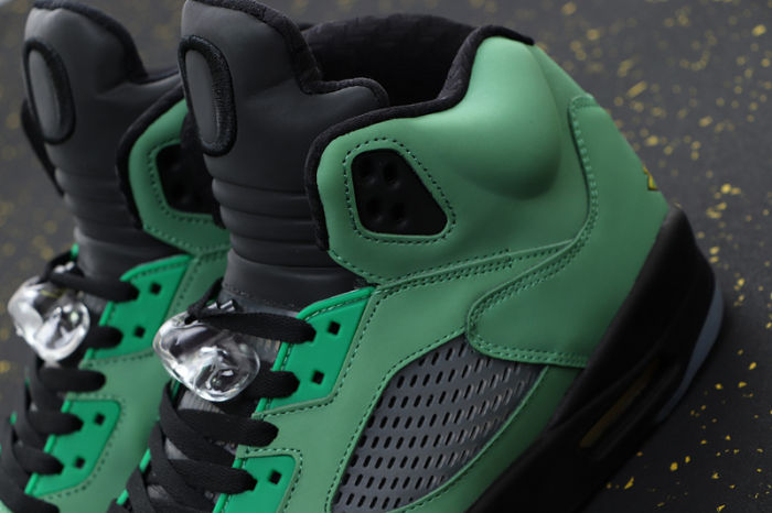 AJ5 Retro Classics Shoes CK6631-307